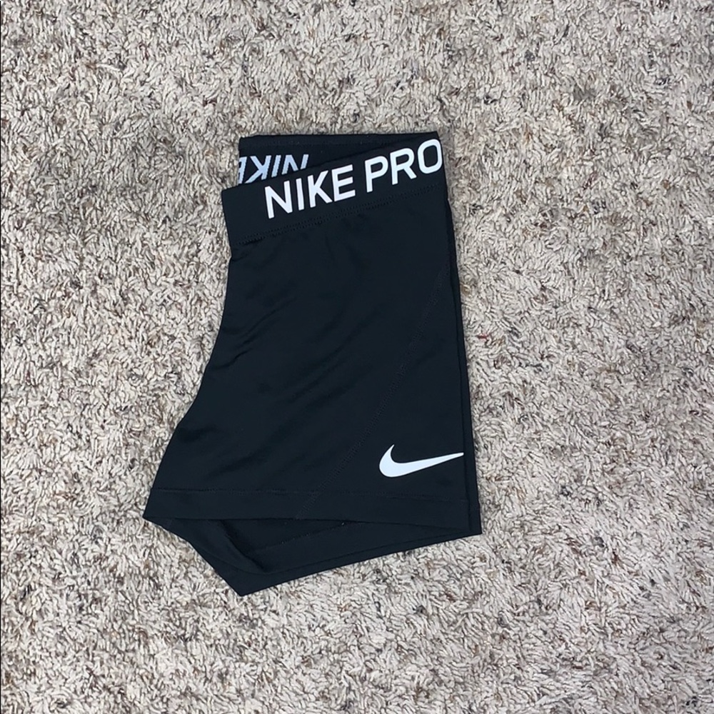 Nike Pros Black